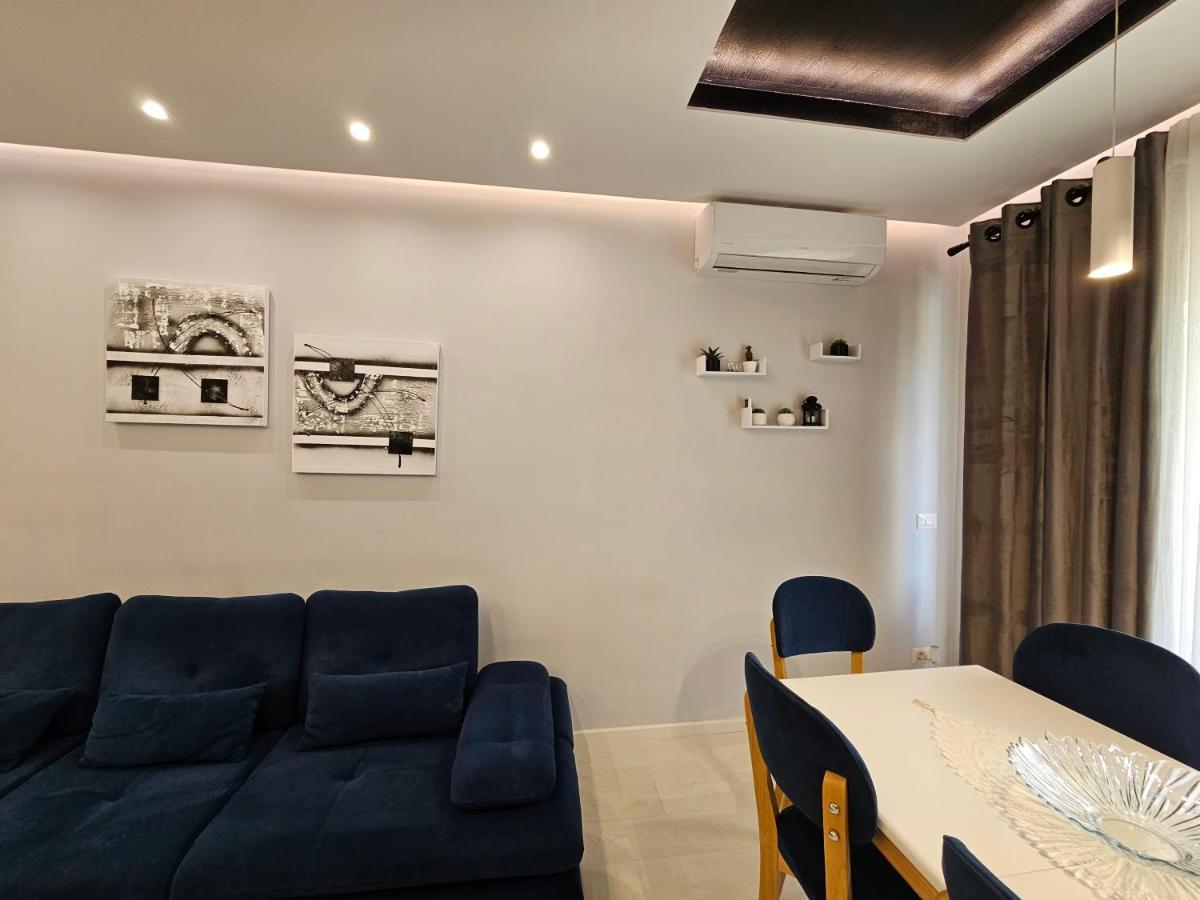 Tower Bridge Apartment Tirana Esterno foto